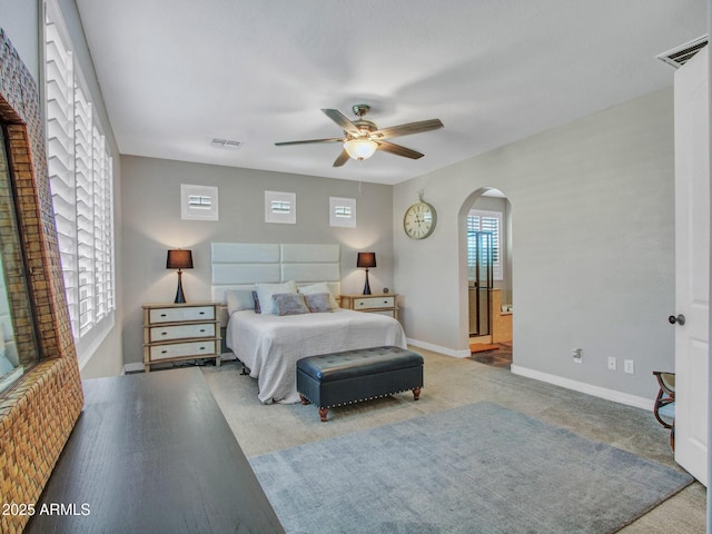 bedroom with ceiling fan