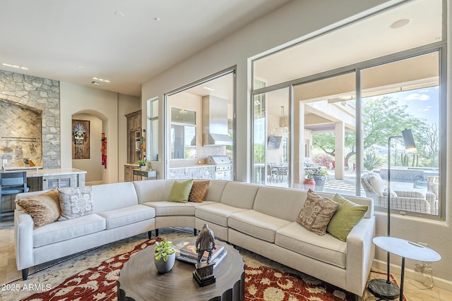 8248 E Arroyo Hondo Rd, Scottsdale, AZ 85266 - living room with arched walkways
