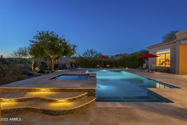 8248 E Arroyo Hondo Rd, Scottsdale, AZ 85266 - view of pool featuring a patio area and a pool with connected hot tub