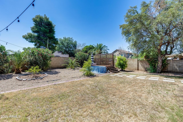 4443 W Escuda Dr, Glendale, AZ 85308 - view of yard with a deck
