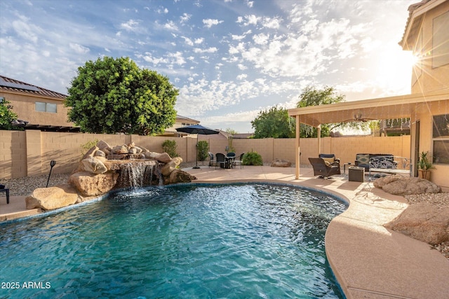 10617 W Daley Ln, Peoria, AZ 85383 - view of pool featuring a patio area and a fenced backyard