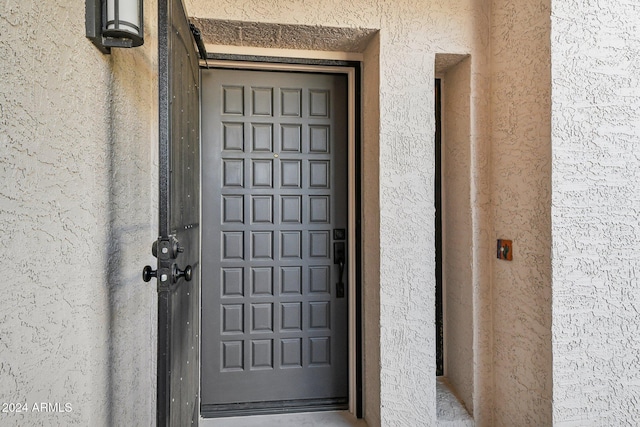 view of property entrance