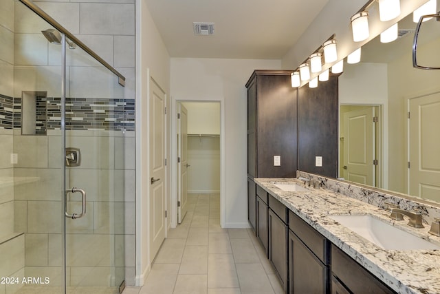 4320 Sawbuck Way, Wickenburg, AZ 85390 - full bath with a shower stall, visible vents, and a sink