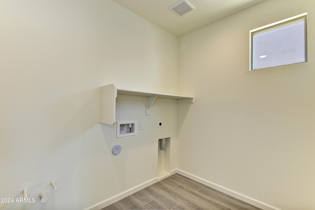 4320 Sawbuck Way, Wickenburg, AZ 85390 - clothes washing area with baseboards, gas dryer hookup, washer hookup, hookup for an electric dryer, and laundry area