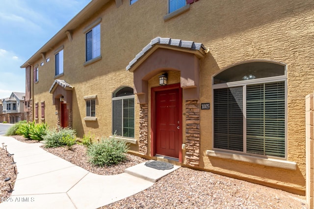 1350 S Greenfield Rd Unit 1005, Mesa, AZ 85206 - property entrance with stucco siding