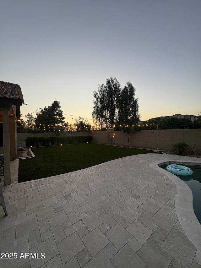 1583 N Constellation Ct, Gilbert, AZ 85234 - fenced backyard featuring a patio area