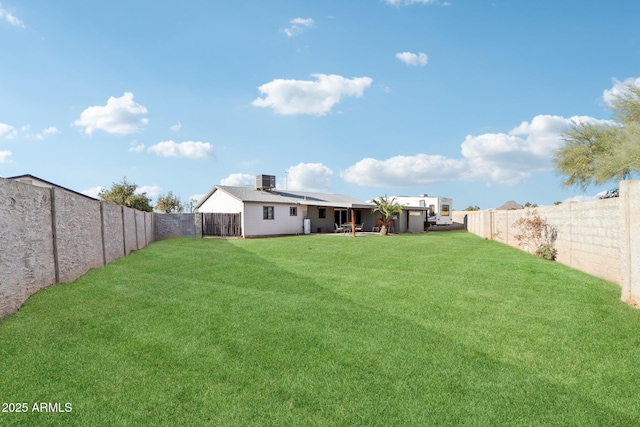 view of yard with central AC unit