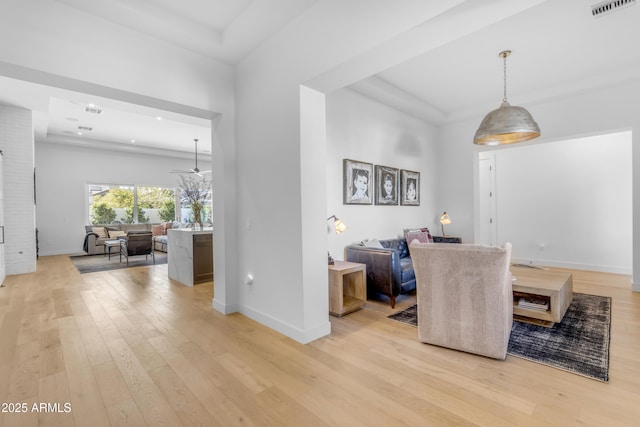 dining room with visible vents, recessed lighting, light wood-type flooring, and baseboards