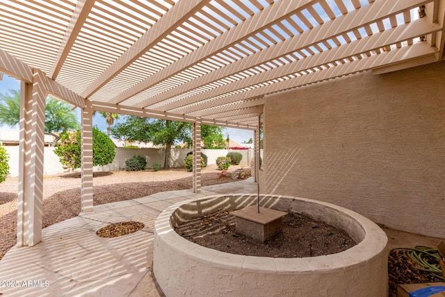 24907 S Lakestar Dr, Sun Lakes, AZ 85248 - fenced backyard with a patio area and a pergola