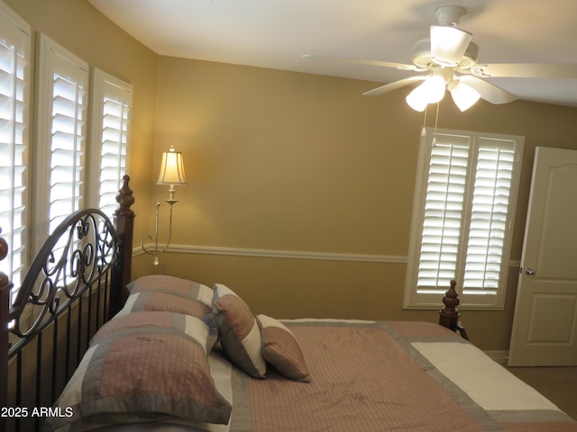 bedroom featuring ceiling fan