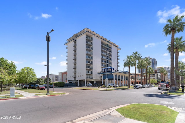 805 N 4th Ave Unit 701, Phoenix, AZ 85003 - view of apartment building / complex