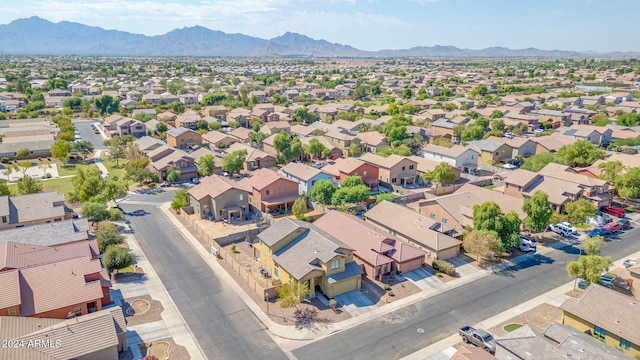 bird's eye view with a mountain view