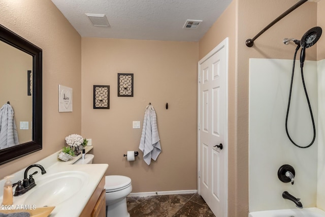 4038 E Wrangler Ct, Gilbert, AZ 85297 - full bath with vanity, toilet,  shower combination, a textured ceiling, and baseboards