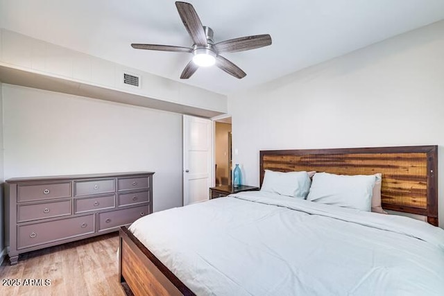 2723 Towell St, Overgaard, AZ 85933 - bedroom featuring light wood-type flooring and ceiling fan