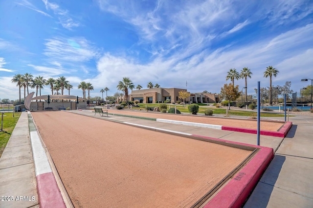 view of property's community featuring a residential view