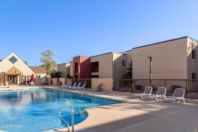 1340 N Recker Rd Unit 131, Mesa, AZ 85205 - community pool featuring a patio area