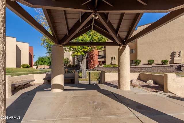 1340 N Recker Rd Unit 131, Mesa, AZ 85205 - view of patio