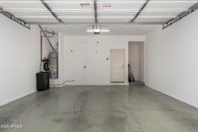 5550 N 16th St Unit 166, Phoenix, AZ 85016 - garage featuring gas water heater and a garage door opener