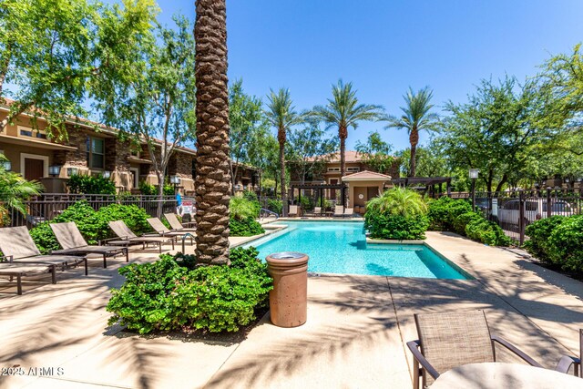 5550 N 16th St Unit 166, Phoenix, AZ 85016 - community pool with a patio