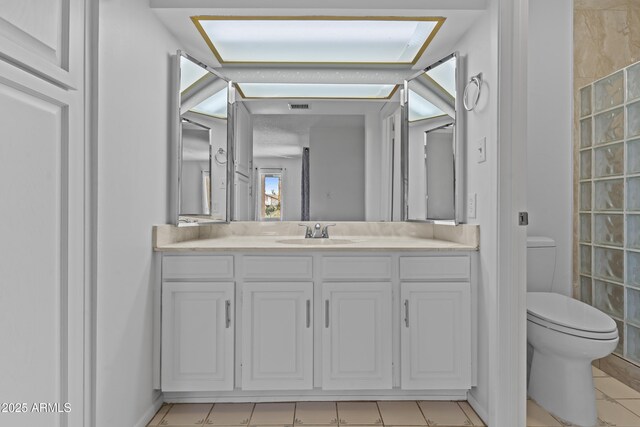 2916 S Revere Cir, Mesa, AZ 85210 - full bath with vanity and toilet