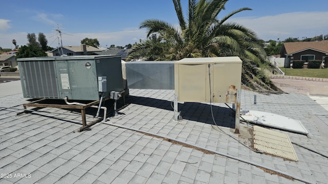 details with cooling unit