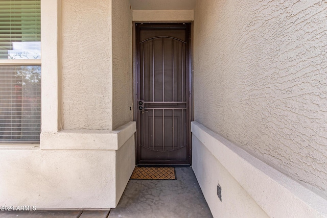 33242 N Jamie Ln, San Tan Valley, AZ 85144 - doorway to property with stucco siding