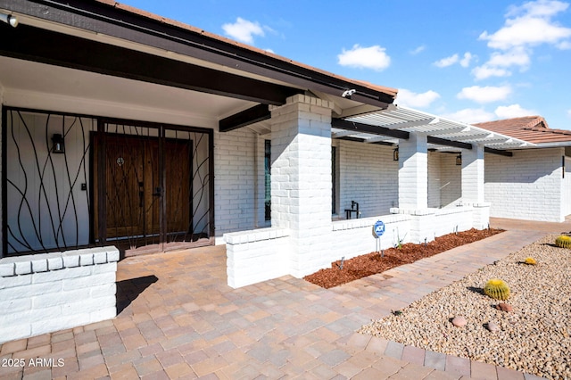 view of property entrance