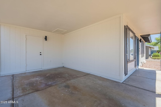 entrance to property with a patio