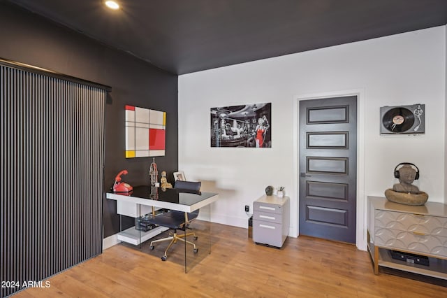 office area featuring wood finished floors, recessed lighting, and baseboards