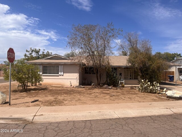 view of front of house