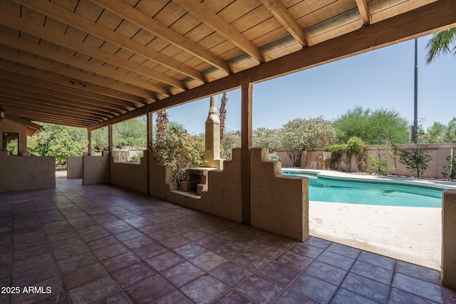 6101 E Beck Ln, Scottsdale, AZ 85254 - fenced backyard with a patio
