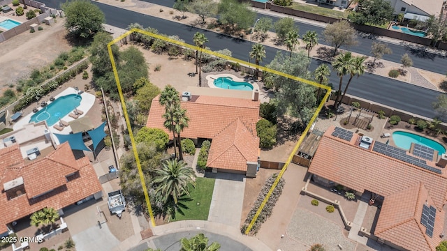 6101 E Beck Ln, Scottsdale, AZ 85254 - aerial overview of property's location with a pool area and property parcel outlined