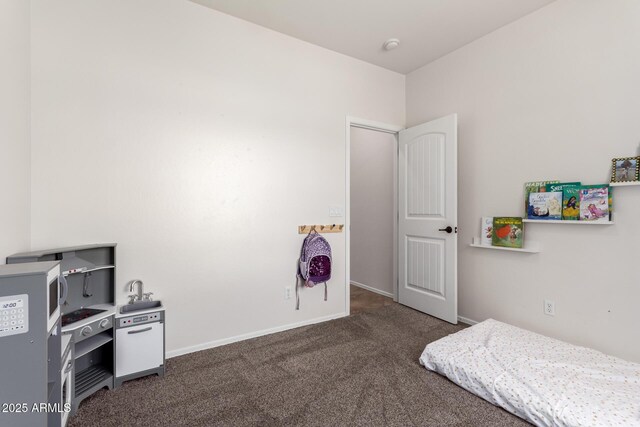 4495 E Woodside Way, Gilbert, AZ 85297 - carpeted bedroom featuring baseboards