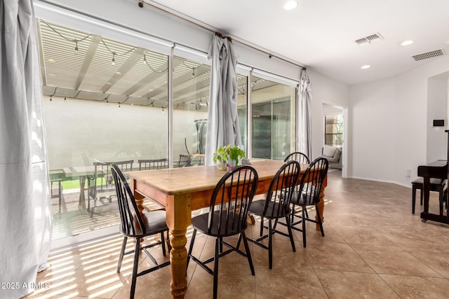 4495 E Woodside Way, Gilbert, AZ 85297 - tiled dining space with baseboards, visible vents, and recessed lighting
