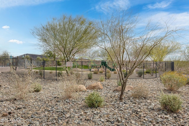 view of yard featuring fence