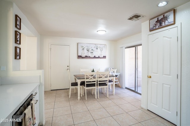 8516 N 64th Ave, Glendale, AZ 85302 - dining room featuring light tile patterned flooring