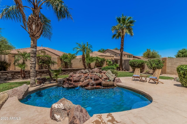 3622 E Sparrow Pl, Chandler, AZ 85286 - view of pool featuring a fenced backyard and a patio area
