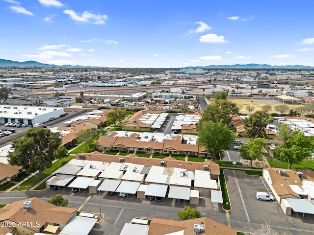 bird's eye view featuring a mountain view