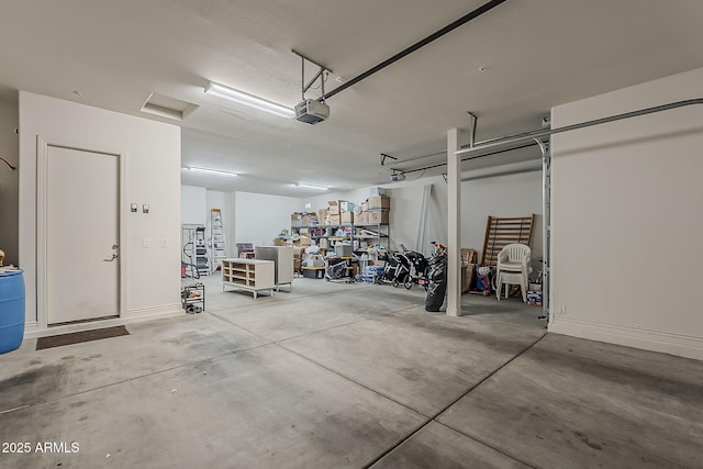 3925 E Elmwood St, Mesa, AZ 85205 - garage with a garage door opener