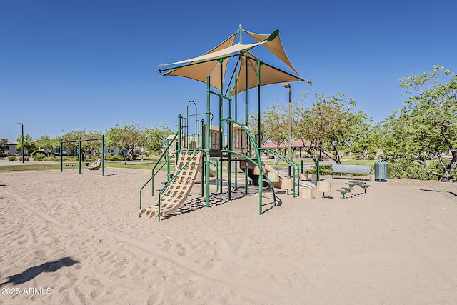 3925 E Elmwood St, Mesa, AZ 85205 - view of community playground