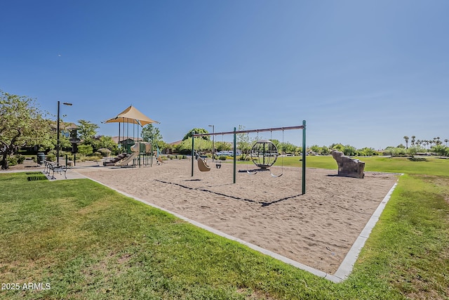 3925 E Elmwood St, Mesa, AZ 85205 - community jungle gym featuring a lawn