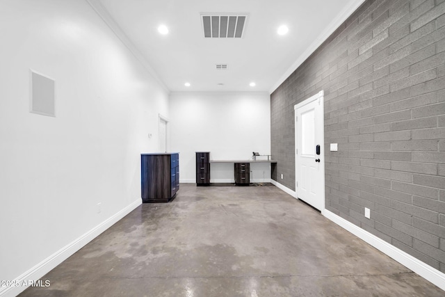 1208 E Tuckey Ln, Phoenix, AZ 85014 - unfurnished room with concrete floors, ornamental molding, and recessed lighting