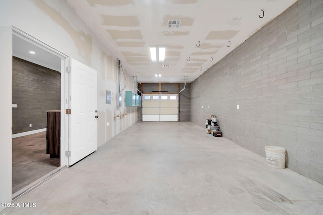 1208 E Tuckey Ln, Phoenix, AZ 85014 - view of garage