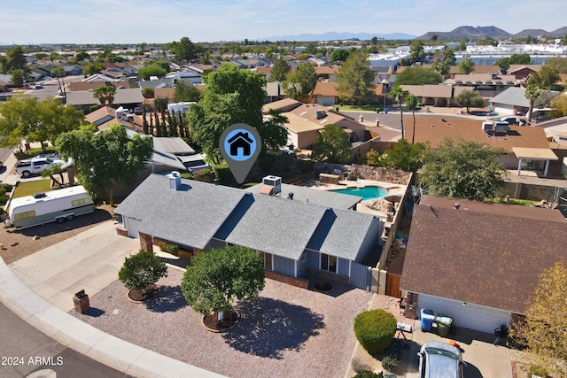 bird's eye view with a mountain view