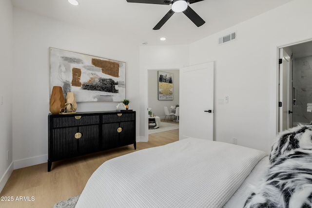 7710 E Gainey Ranch Rd E Unit 115, Scottsdale, AZ 85258 - bedroom featuring light wood-type flooring, recessed lighting, and ceiling fan