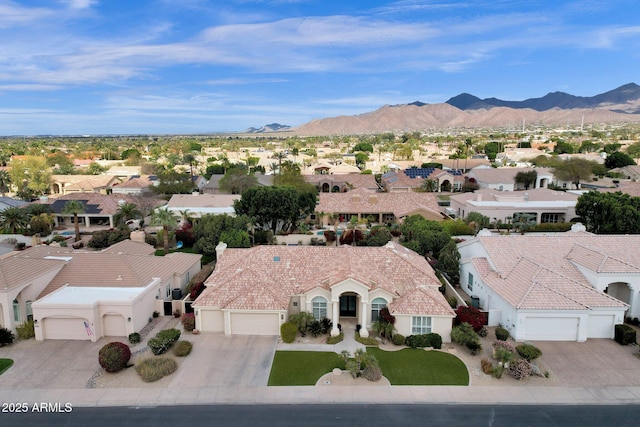 birds eye view of property featuring a residential view and a mountain view