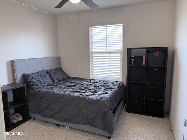 bedroom with a ceiling fan