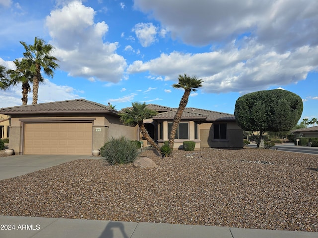 view of front of house featuring a garage