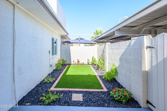 8341 E Keim Dr, Scottsdale, AZ 85250 - view of yard