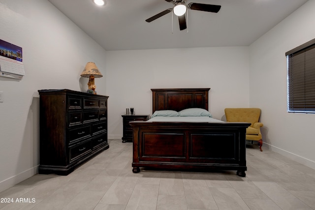 bedroom featuring ceiling fan